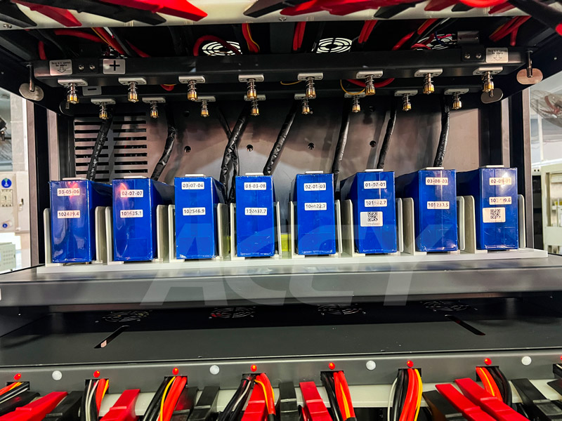 Prismatic Battery Tester