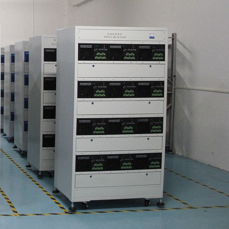 Tester di invecchiamento del pacco batteria a 12 canali 30V 5A in carica 10A in scarica
 