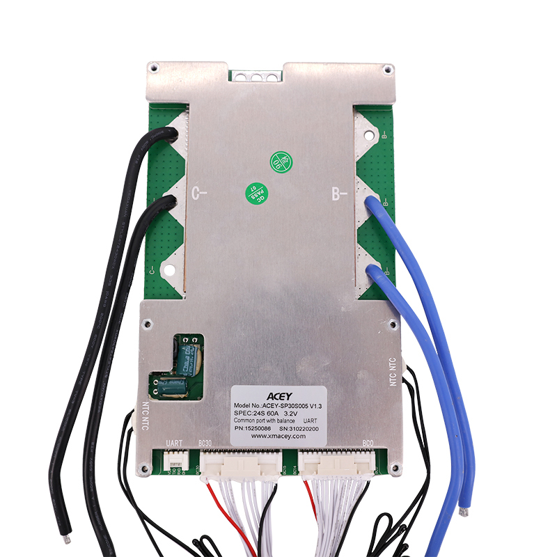 Sistema di gestione della batteria 24S 84V 60A 18650 con UART
 